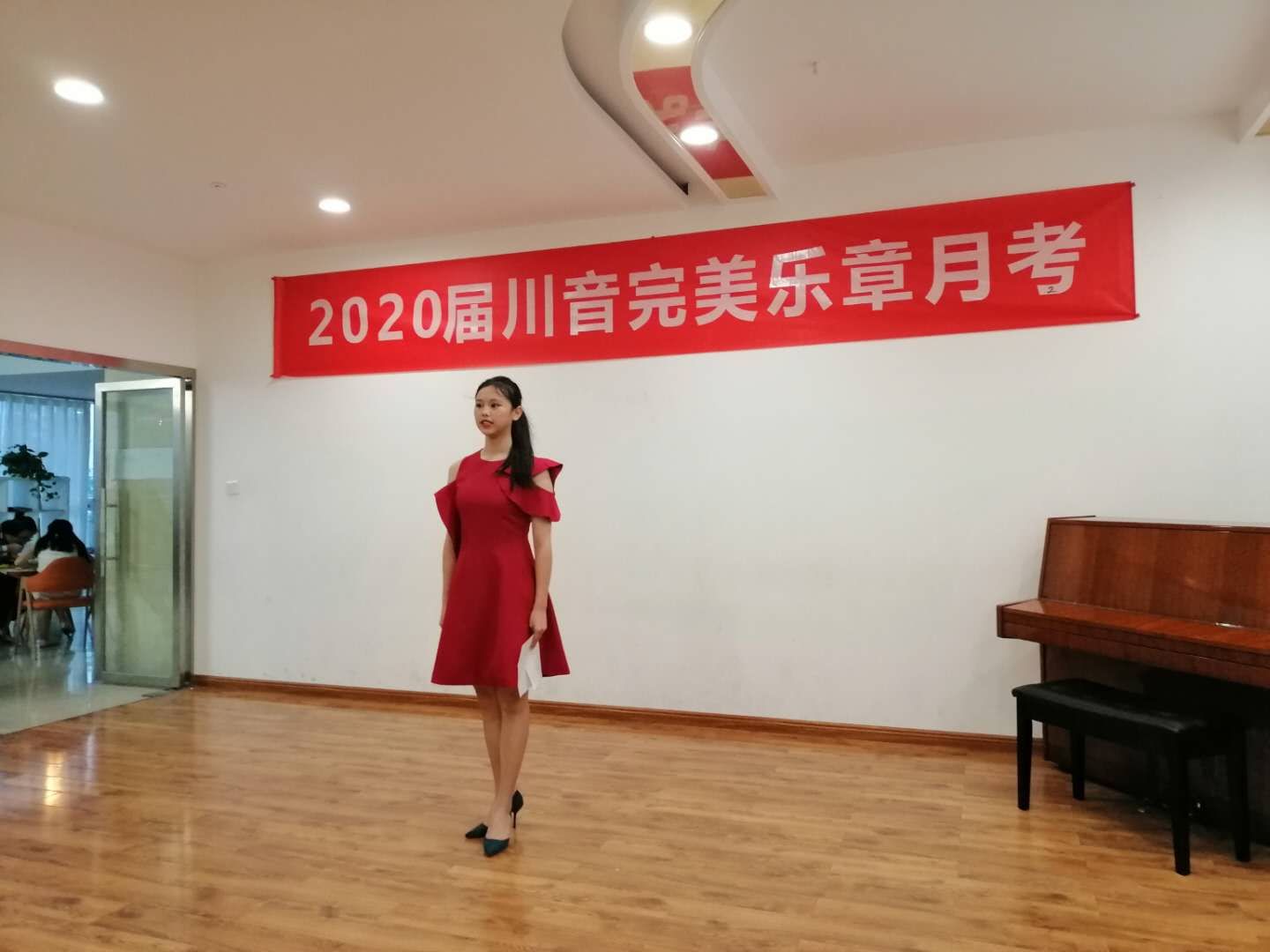 播音.jpg
